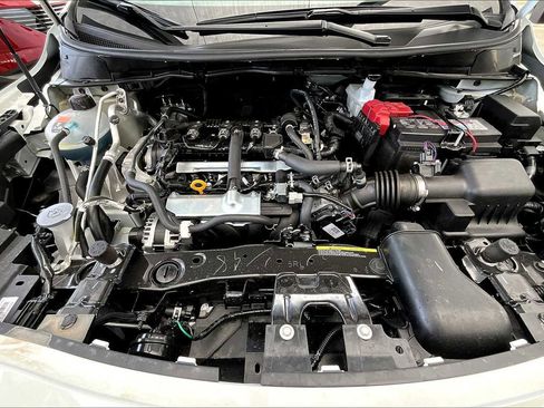 New 2025 Nissan Versa SV w/ Trunk Package image 16