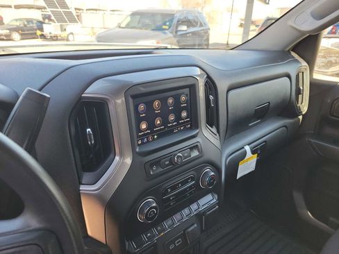 Used 2024 Chevrolet Silverado 1500 Custom image 20