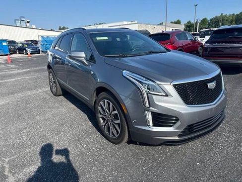 Used 2021 Cadillac XT5 Sportv AWD/4WD image 3