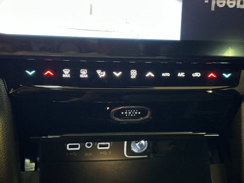 New 2026 Jeep Grand Cherokee L Limited AWD/4WD image 21
