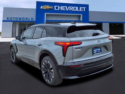 New 2025 Chevrolet Blazer EV RS image 5