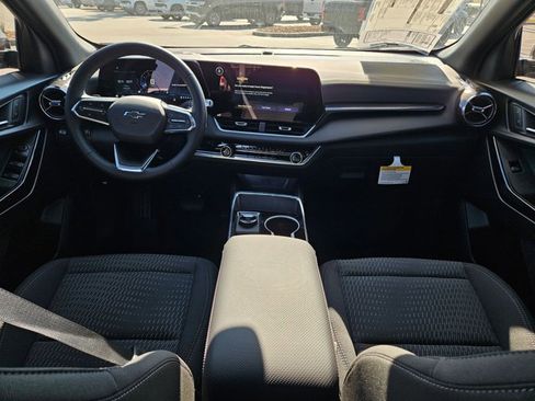 New 2026 Chevrolet Equinox LT w/ Midnight Edition image 15