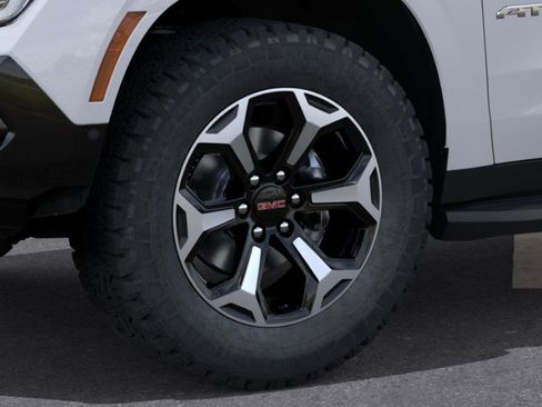 New 2026 GMC Yukon XL AT4 image 33