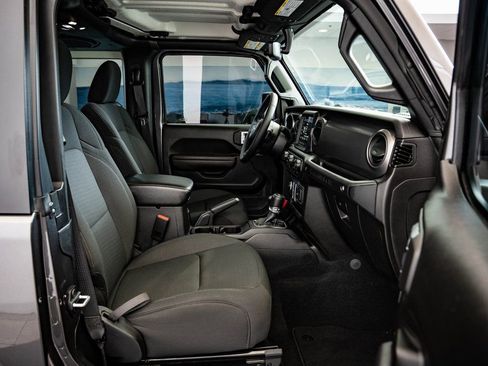 Used 2023 Jeep Wrangler Sport S image 20