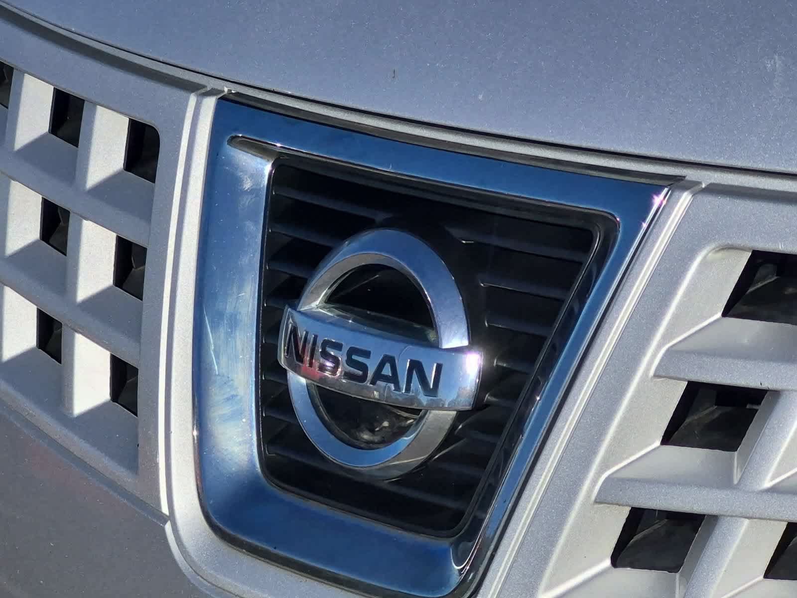 Used 2010 Nissan Rogue S AWD/4WD image 12