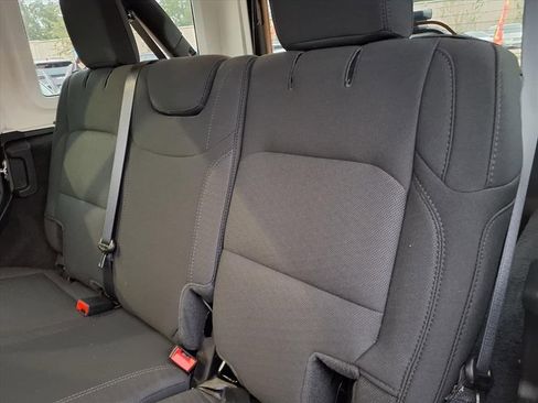 Used 2023 Jeep Wrangler Sport image 9