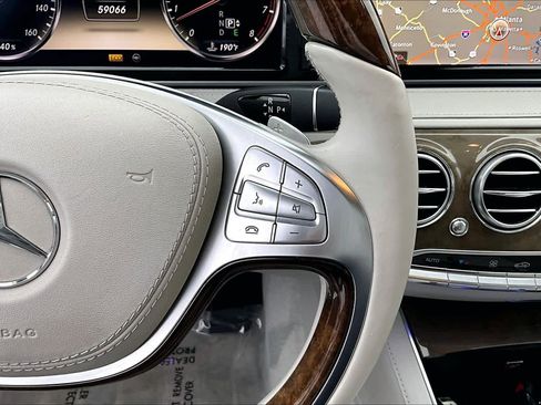 Used 2014 Mercedes-Benz S 550 Sedan image 23