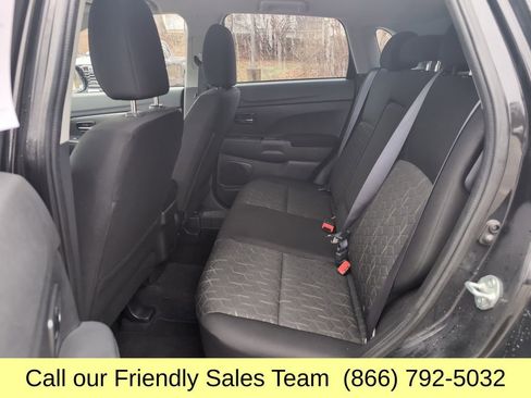 Used 2024 Mitsubishi Outlander Sport ES AWD/4WD image 24