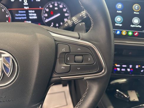 Certified 2023 Buick Envision Essence image 25