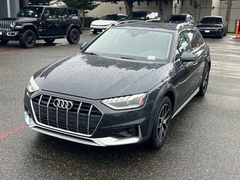 Used 2023 Audi A4 2.0T allroad Premium Plus AWD/4WD image 3
