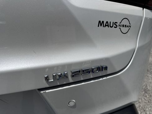 Used 2020 Lexus UX 250h w/ Premium Package AWD/4WD image 14