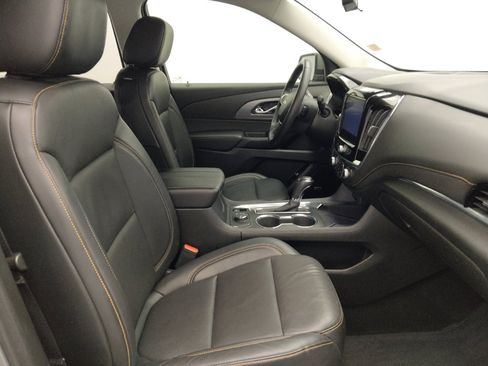 Used 2018 Chevrolet Traverse Premier w/ Driver Confidence II Package image 21