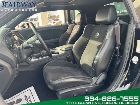 Used 2021 Dodge Challenger R/T Scat Pack image 10