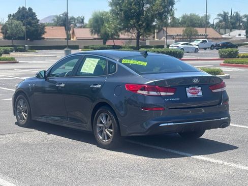 Used 2020 Kia Optima LX FWD image 5