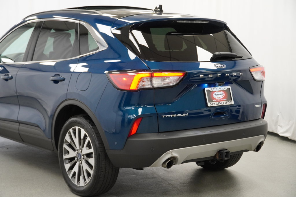 Used 2020 Ford Escape Titanium AWD/4WD image 30