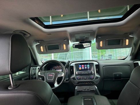 Used 2017 GMC Sierra 1500 SLT AWD/4WD image 9