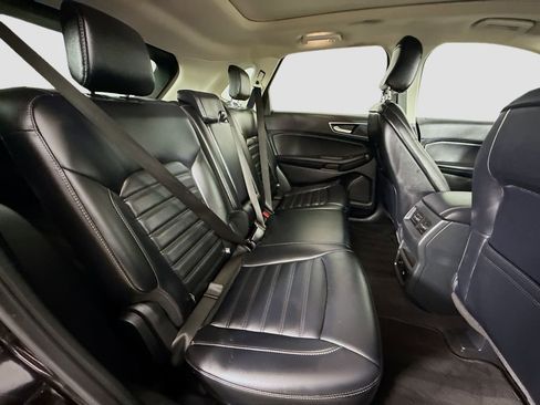 Used 2024 Ford Edge SEL w/ Convenience Package image 16