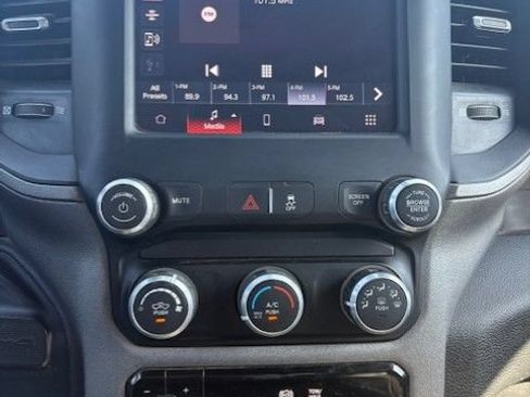 Used 2023 RAM 3500 Tradesman AWD/4WD image 12