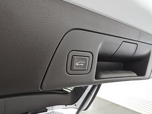 New 2026 Buick Envision Preferred AWD/4WD image 38