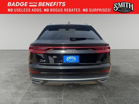 Used 2023 Audi Q8 Premium Plus AWD/4WD image 7