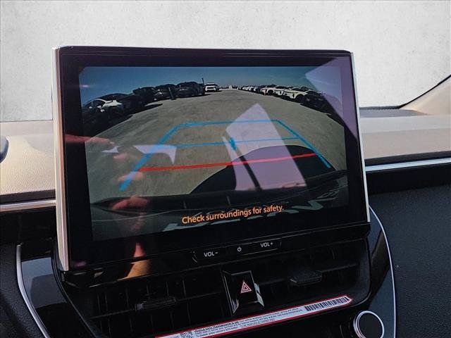 Used 2026 Toyota Corolla SE w/ SE Package FWD image 14