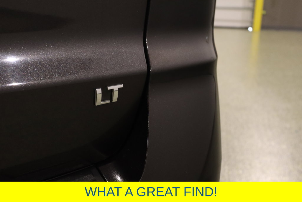 Used 2017 Chevrolet Traverse LT FWD image 14