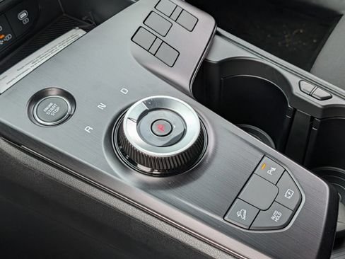 New 2027 Kia Sportage LX FWD image 9