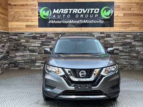 Used 2018 Nissan Rogue SV w/ Premium Package AWD/4WD image 5