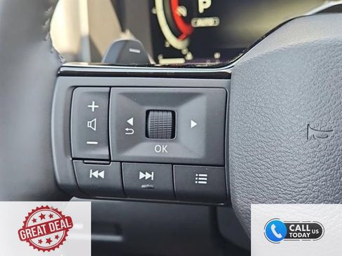 New 2025 Nissan Rogue SL w/ Tech Package AWD/4WD image 15