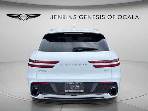 Certified 2025 Genesis GV70 2.5T AWD/4WD image 4