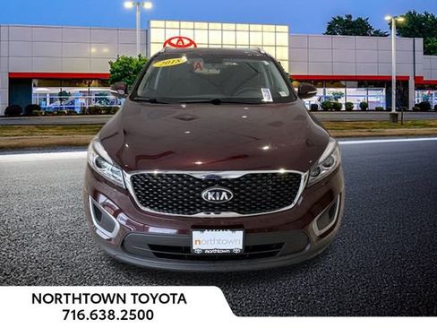 Used 2018 Kia Sorento LX image 19