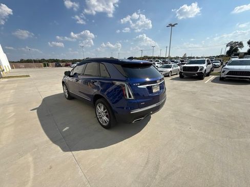 Used 2024 Cadillac XT5 Sportv w/ Technology Package AWD/4WD image 5