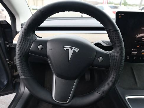 Used 2023 Tesla Model 3 Standard Range RWD image 15