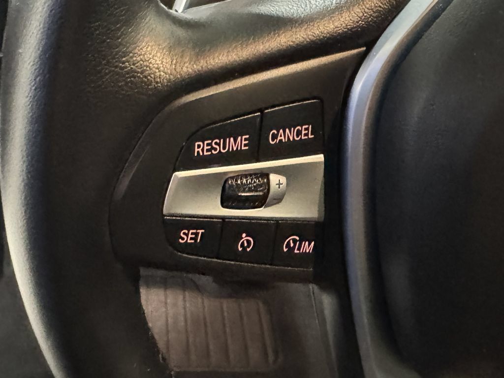 Used 2022 BMW X3 xDrive30i AWD/4WD image 5