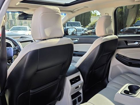 Used 2020 Ford Edge Titanium w/ Equipment Group 301A image 22