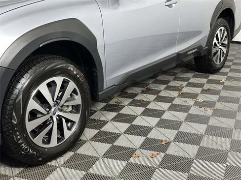 Certified 2025 Subaru Outback Premium image 13