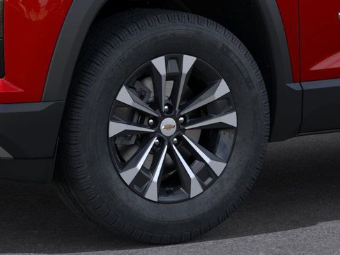 New 2026 Chevrolet Equinox LT w/ Safety and Technology Package AWD/4WD image 9