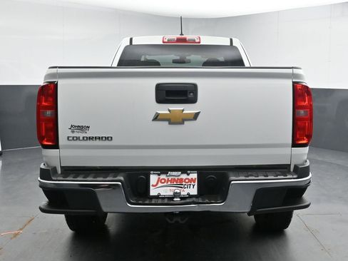 Used 2020 Chevrolet Colorado W/T w/ WT Convenience Package image 8