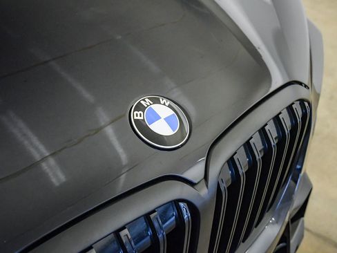 Used 2026 BMW X7 xDrive40i w/ M Sport Package AWD/4WD image 7