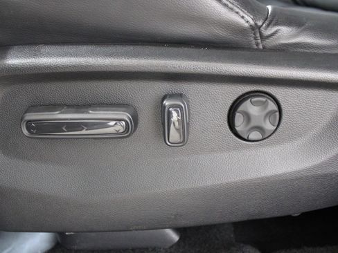 Used 2022 Honda CR-V EX-L image 44