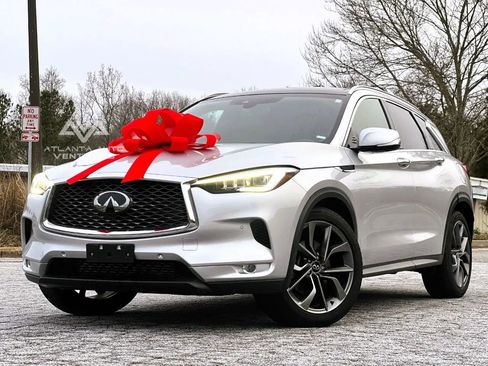 Used 2021 INFINITI QX50 Sensory image 2