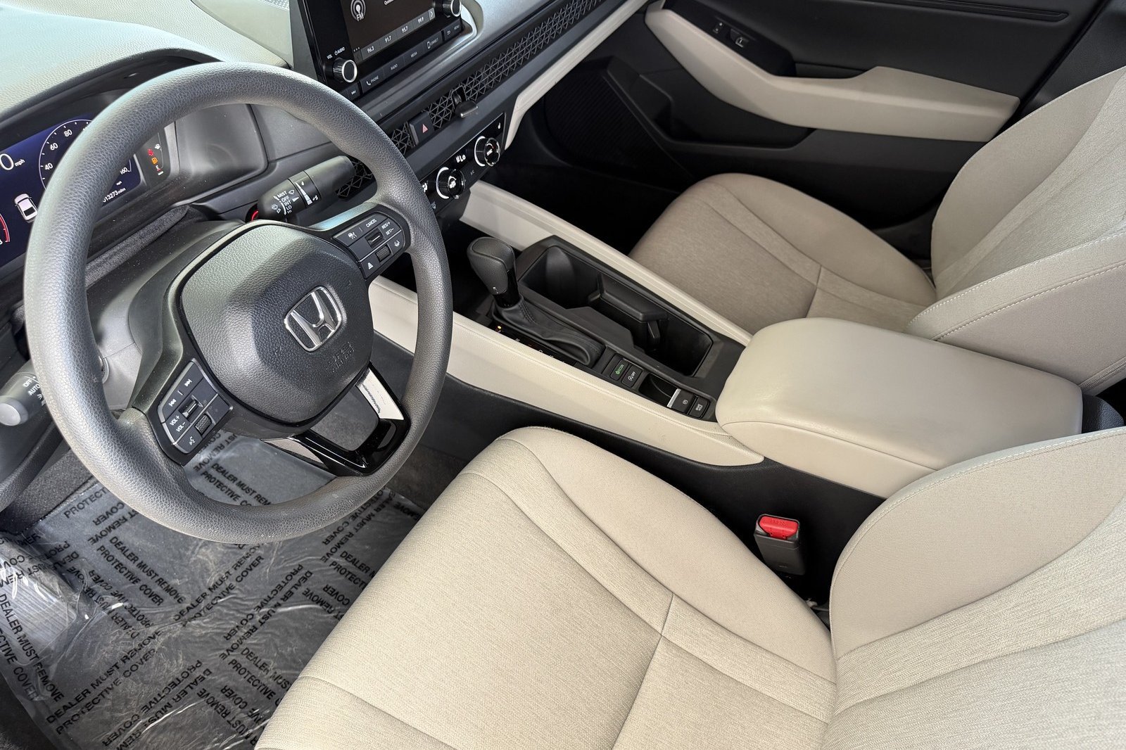 Used 2025 Honda Accord SE image 10