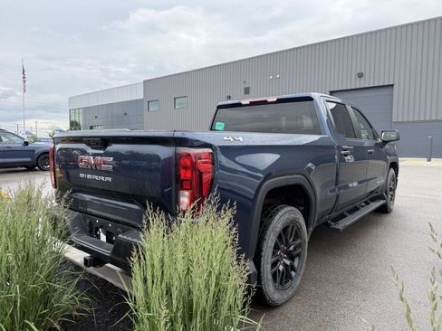 Used 2022 GMC Sierra 1500 Pro w/ Pro Value Package AWD/4WD image 3