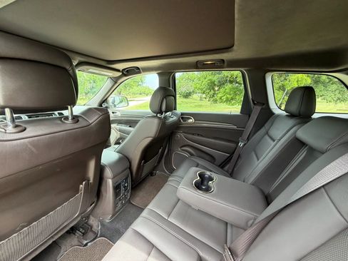 Used 2014 Jeep Grand Cherokee Summit AWD/4WD image 15