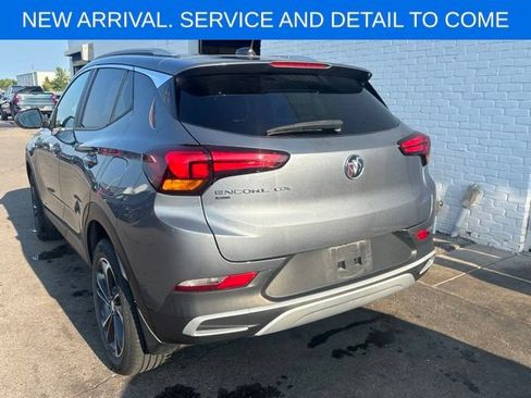 Used 2022 Buick Encore GX Select AWD/4WD image 9