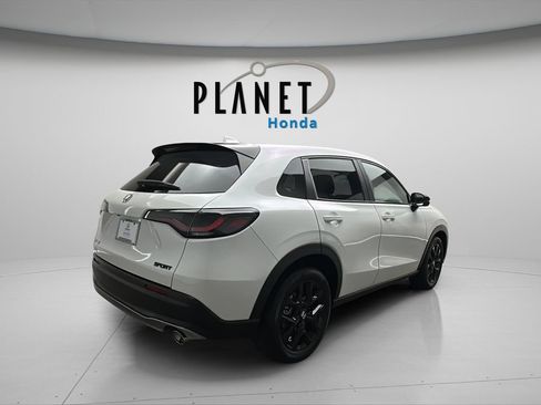 Certified 2024 Honda HR-V Sport image 7