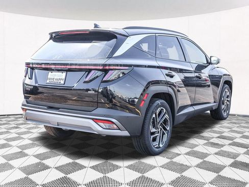 Certified 2025 Hyundai Tucson Limited AWD/4WD image 14