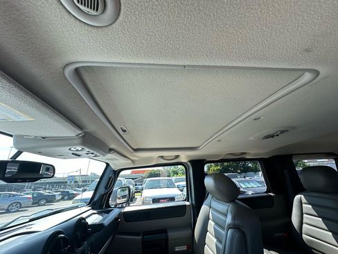 Used 2005 HUMMER H2 AWD/4WD image 37