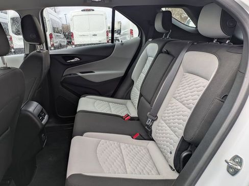 Used 2020 Chevrolet Equinox LS image 13