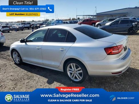 Used 2015 Volkswagen Jetta TDI SEL image 3